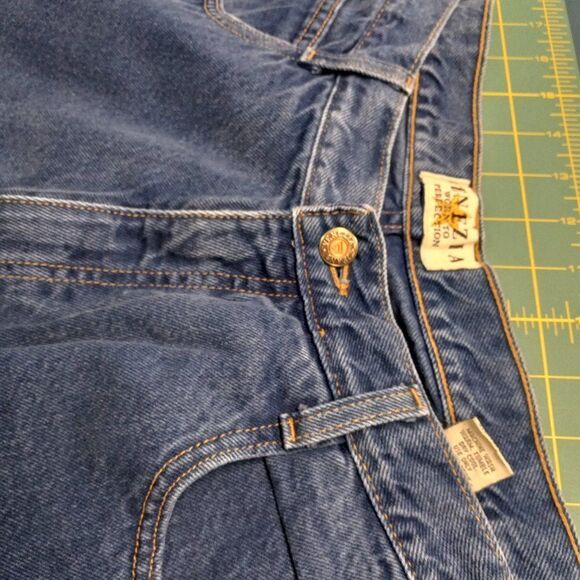 Venezia Jeans - Picture 4 of 8